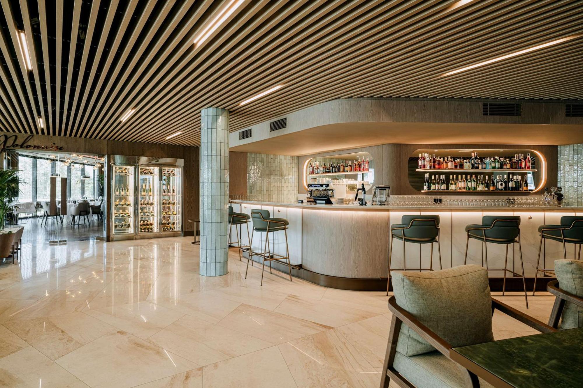 Hilton Swinoujscie Resort And Spa Luaran gambar The bar at the 1000 Mile